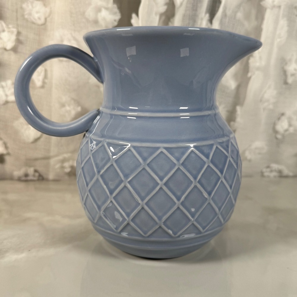 1999 Bath & Body Works Collection Vintage Pottery Large Pitcher Blue Embossed‎